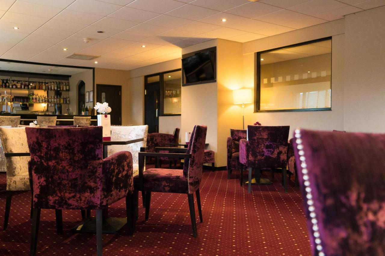 The Briar Court Hotel Huddersfield Esterno foto