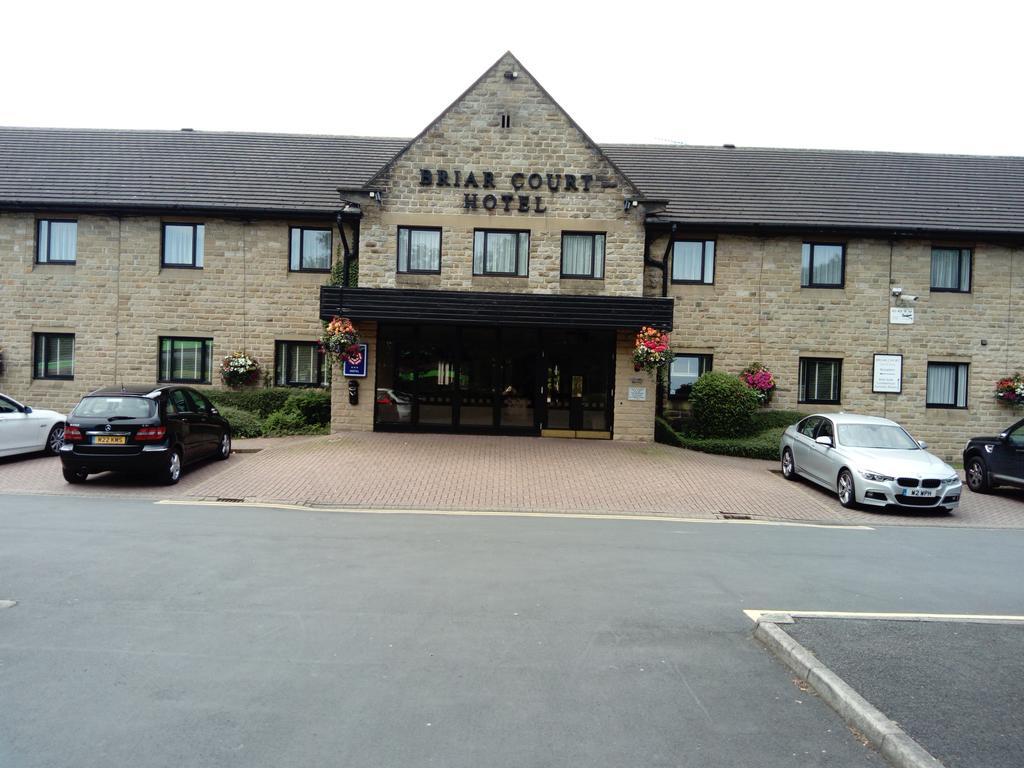 The Briar Court Hotel Huddersfield Esterno foto